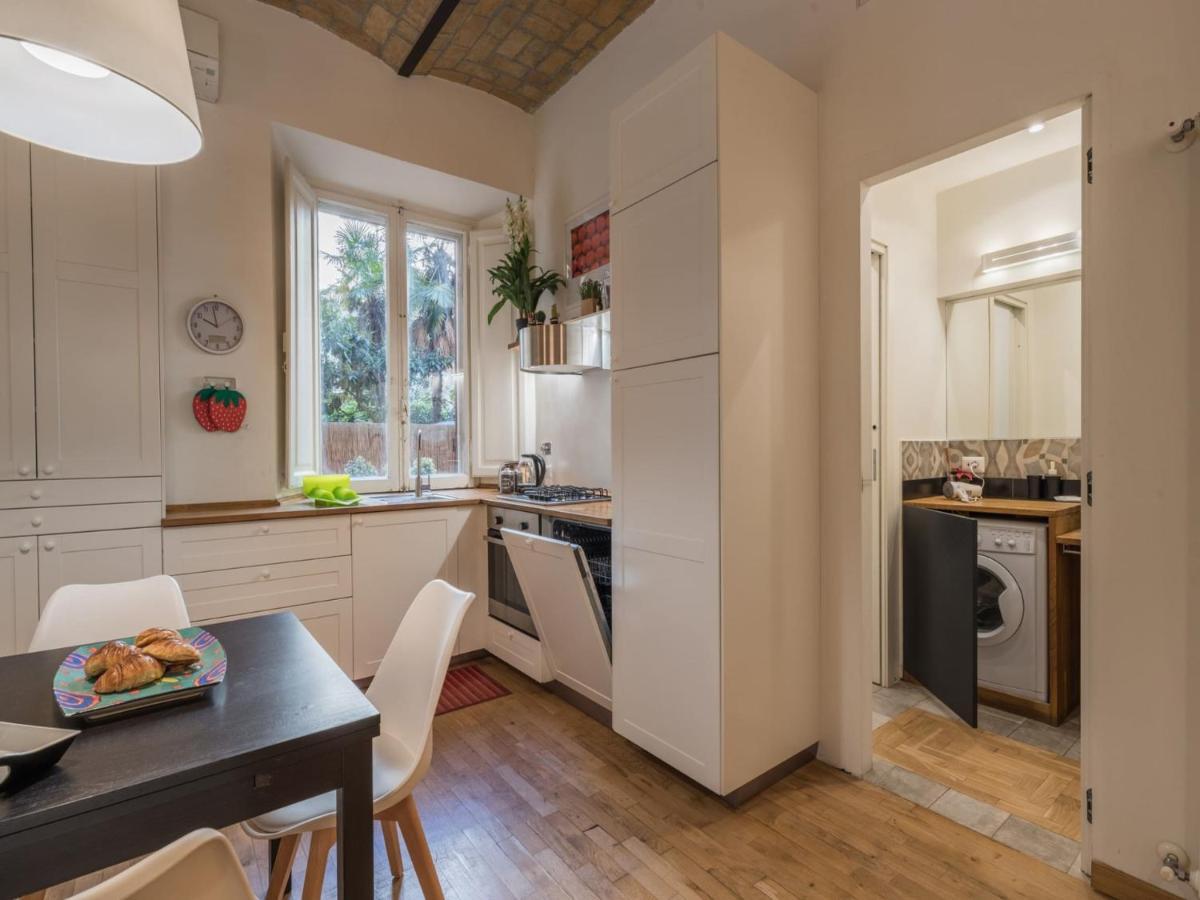 The Best Rent - Elegant Flat Near Colosseum Ρώμη Εξωτερικό φωτογραφία