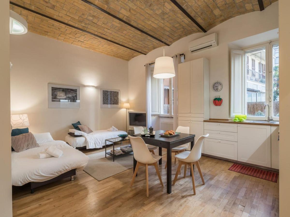 The Best Rent - Elegant Flat Near Colosseum Ρώμη Εξωτερικό φωτογραφία