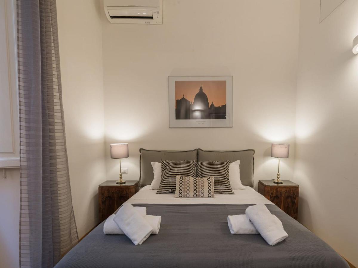 The Best Rent - Elegant Flat Near Colosseum Ρώμη Εξωτερικό φωτογραφία